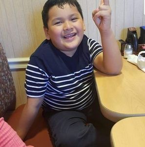 Meet your Posher, Yahir